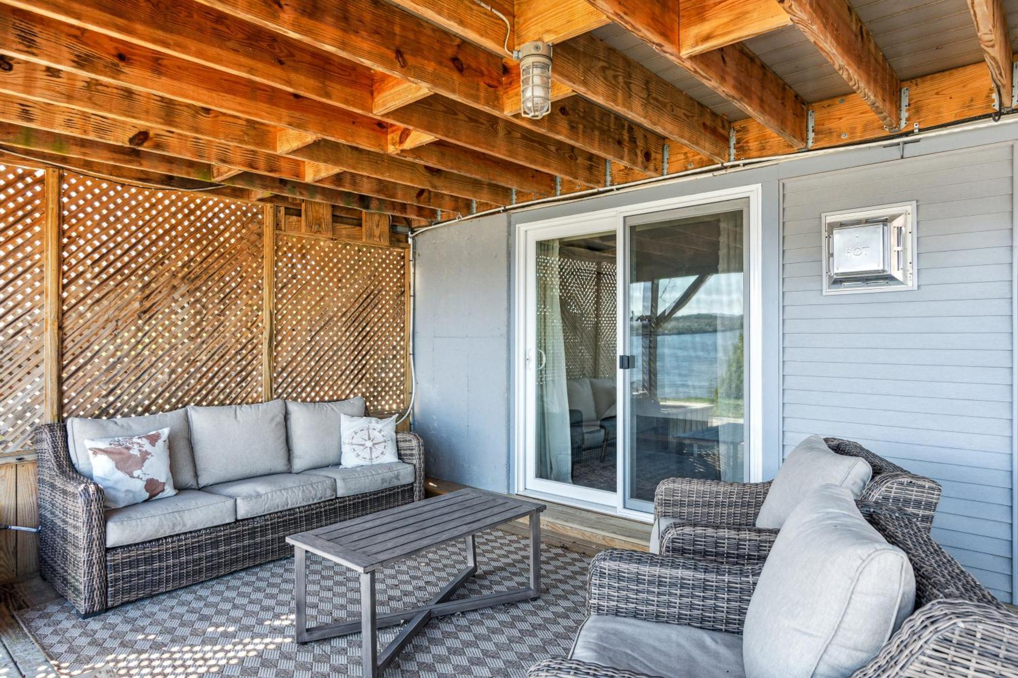 Lakeshore Vermont Colchester Exterior photo
