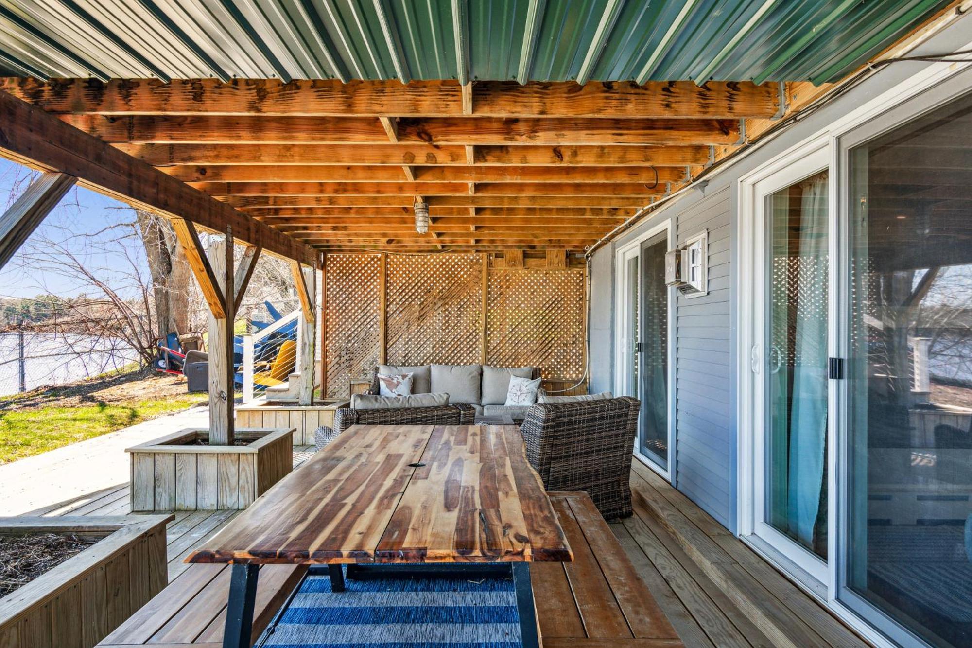Lakeshore Vermont Colchester Exterior photo